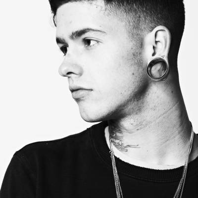 T. Mills VIP Package